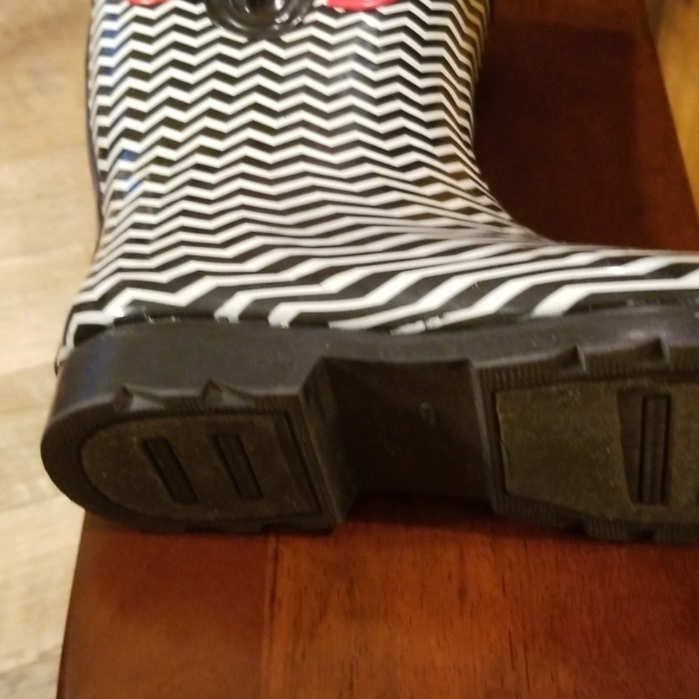 Lined rain boots - Picture 2 of 2